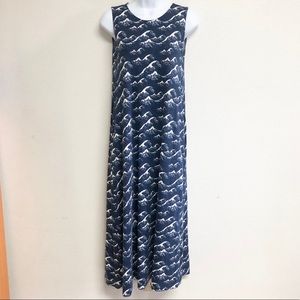 Uniqlo Great Wave Off Kanagawa Maxi Dress